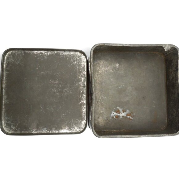 BRITANNIA Biscuits Tin Royal Portraits & Crest Decor Rare Vintage 6.2 x 6.2" - Picture 9 of 10